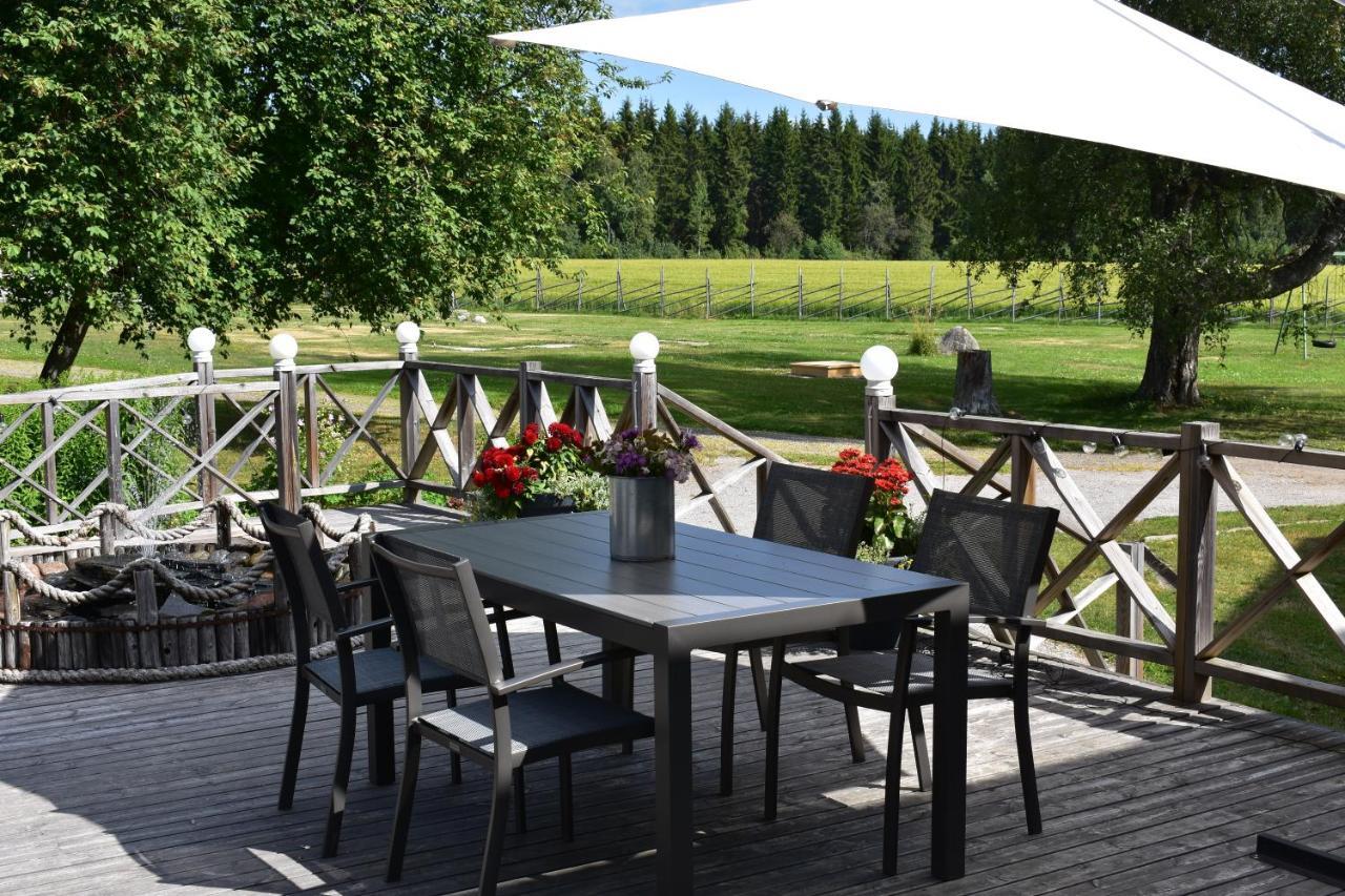 Kartanohostel Annacatharina Савонлина Екстериор снимка